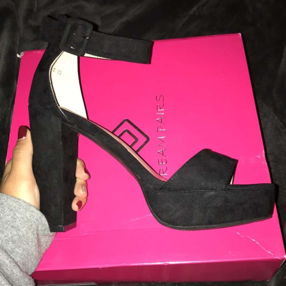 Black velvet heels